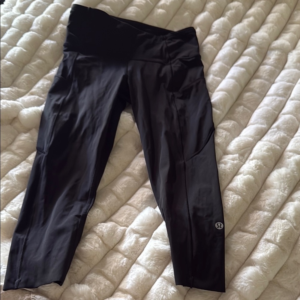 lululemon athletica Black Women's Capris